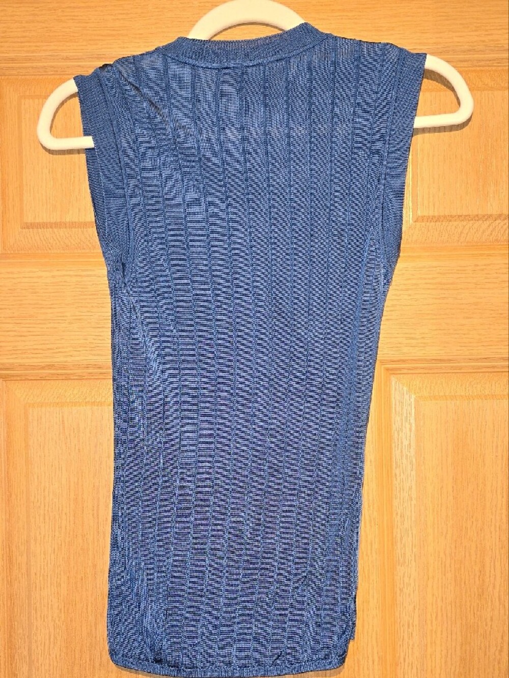 St. John Sleeveless Ribbed Knit Shell - Blue - Picture 5 of 5